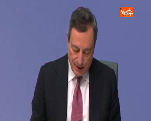 Bce, Draghi: “Lasciamo tassi d’interesse invariati”