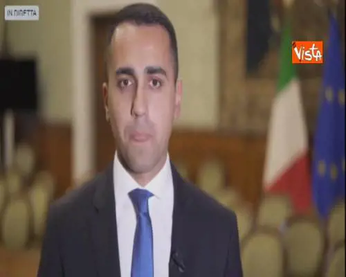 Trivelle, Di Maio: “Quella contro di loro è una battaglia di sovranità nazionale”