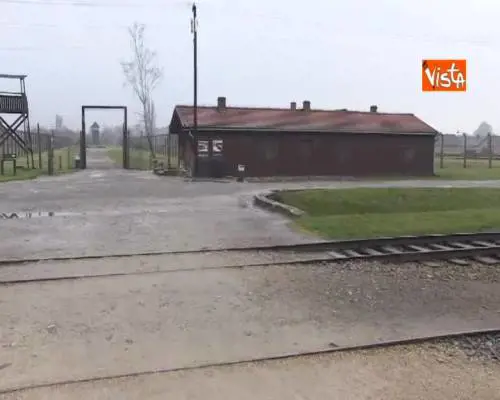Giornata della memoria, le immagini di Birkenau Auschwitz 