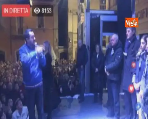 Venezuela, Salvini: "Spero che il regime comunista cada il prima possibile"