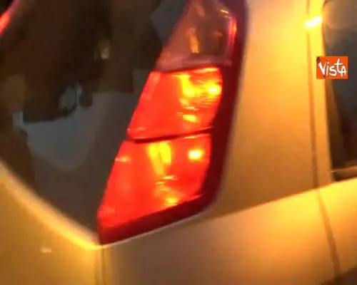 Bimbo morto in casa nel Napoletano, la squadra mobile arriva sul luogo della tragedia