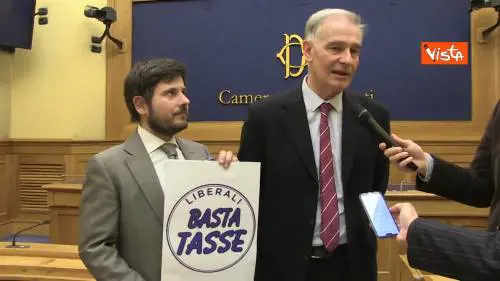 Fdi e Basta Tasse firmano patto federativo, Garatti: “Sostegno a chi vuole avviare una attività”