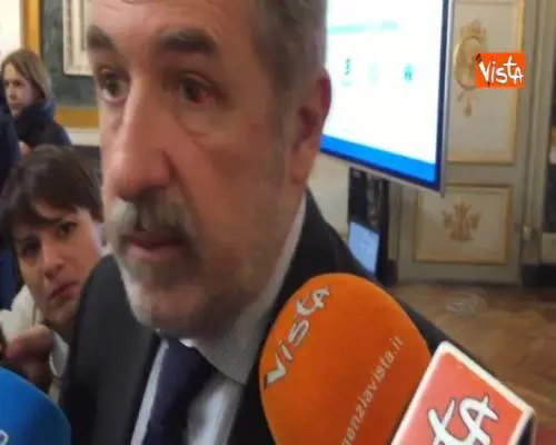 Reddito cittadinanza, Bucci: “Nostra anagrafe è pronta”