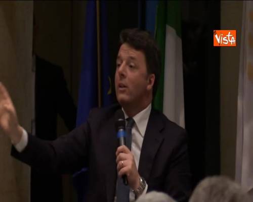Scontro Castelli Padoan, Renzi contro la M5s. “Studia cialtrona”