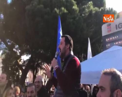 Migranti, Salvini: “La Sardegna in mano ai Sardi, quest’anno 0 sbarchi”
