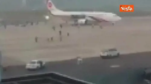 Bloccato in Bangladesh tentativo di dirottamento di un aereo a Dubai
