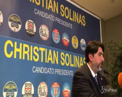 Sardegna, trionfa il centrodestra. Solinas: "Hanno vinto i sardi"