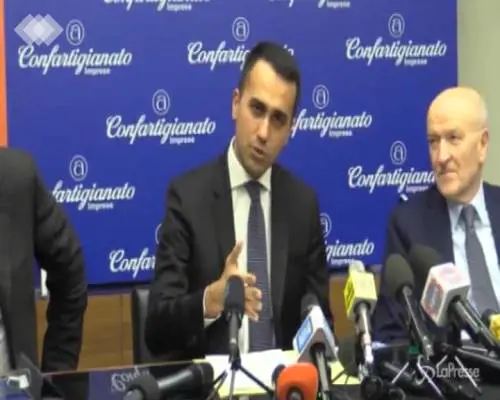 Caso Sarti, Di Maio: "I probiviri attiveranno procedura espulsione"