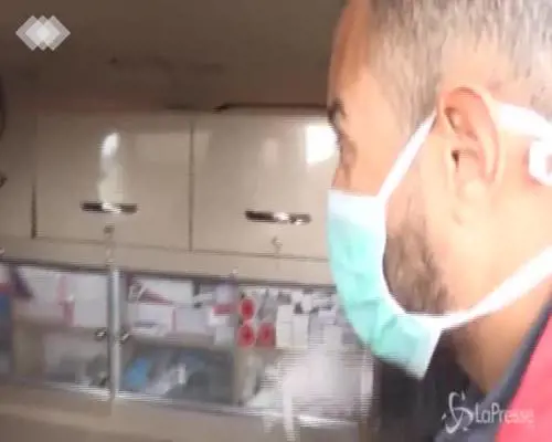 Siria: le strazianti immagini dei bambini in fuga da Baghuz