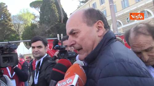 Europee, Bersani: “Si mettano insieme le forze che si riconoscono nei socialisti europei”