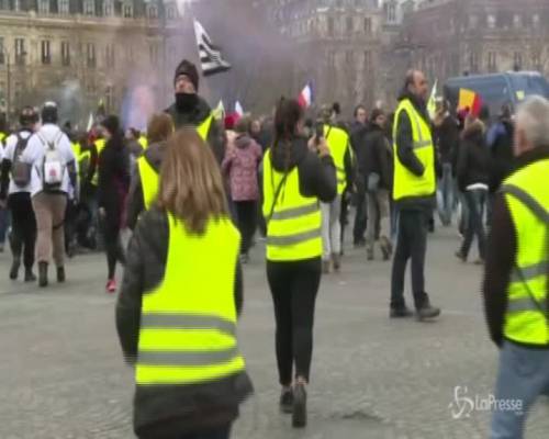 Gilet Gialli, per le strade di Parigi il 18esimo sabato di proteste