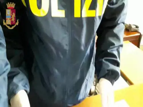 "CR7" sugli involucri con la cocaina: il sequestro a Napoli