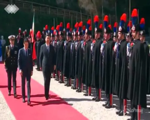 Xi Jinping arriva a Villa Madama per l'incontro con Conte