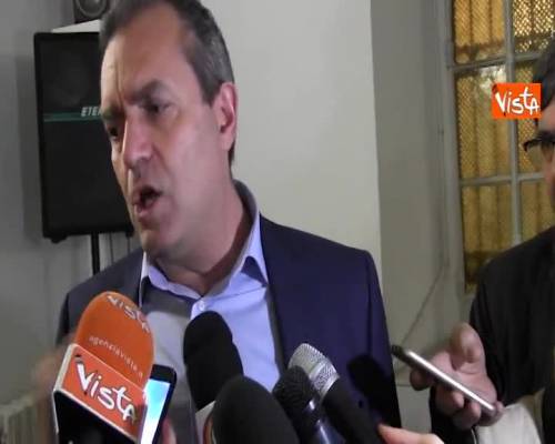 Nozze trash, de Magistris: “Le violazioni amministrative per strada non le accerta il sindaco”