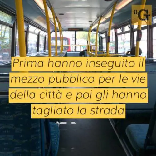Brescia, stranieri tallonano bus e rapinano autista: paura in strada