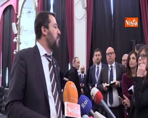 Libia, Salvini: “Preoccupato, spero nessuno stia lavorando a soluzione armata” 