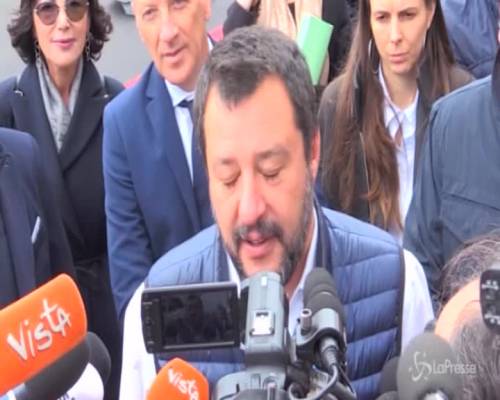 Salvini: "La Flat Tax è nel contratto di governo, si deve fare"