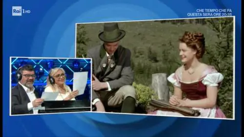 Mara Venier a lezione di doppiaggio con Francesco Pannofino