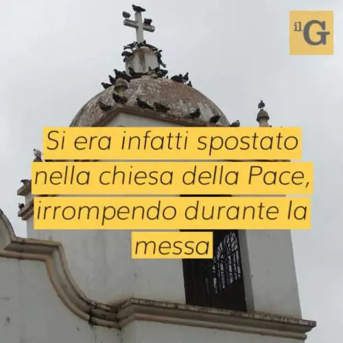 Senigallia, ubriaco in chiesa terrorizza i fedeli: preso straniero
