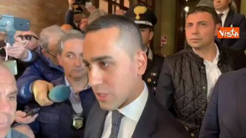 Caso Siri, Di Maio: “Difesa a spada tratta della Lega mi preoccupa, sia allontanato dal governo