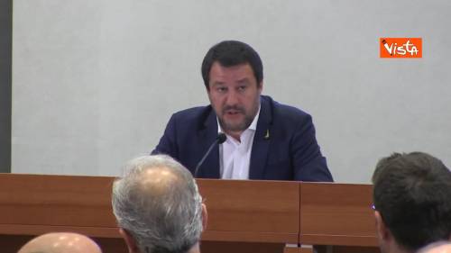 Siri, Salvini: “Non commento parole magistrati, la mafia la combatto”