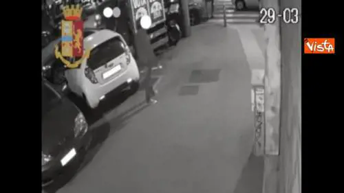 Forza Nuova a Milano, aggredito un uomo che protestava per i manifesti abusivi