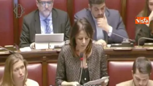 Regeni, De Carlo (M5S) commossa durante l’intervento in aula: “Ancora troppi ostacoli per la verità”