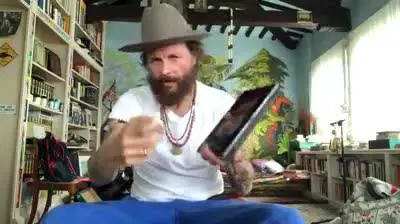 Lorenzo Cherubini presenta la Jova Beach Radio