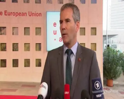 Di Maio: "Mai una legge di bilancio che aumenti il debito pubblico"