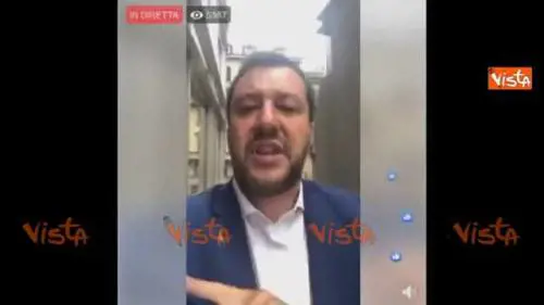Salvini: "Nessuno pensi di riaprire i porti"