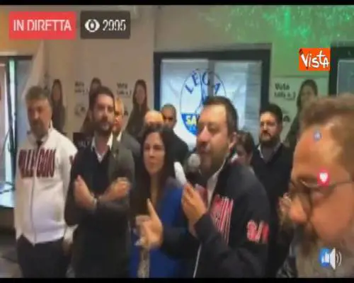 Salvini: "Piazza di ieri mezza vuota? Giornali hanno messo foto della tarda mattinata"