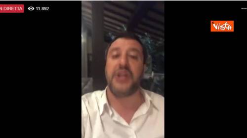 Sea Watch, Salvini: “Procuratore Patronaggio ha ordinato lo sbarco? Se vuol fare ministro si candidi”