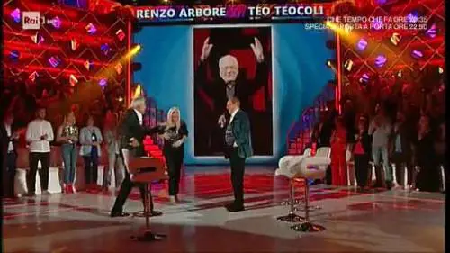 Domenica In, Renzo Arbore e Teo Teocoli  sulle note di "Vengo anche io" 