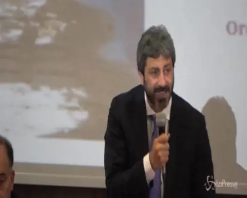 Fico: "Investimenti contro la povertà non devono finire nei vincoli di bilancio europei"