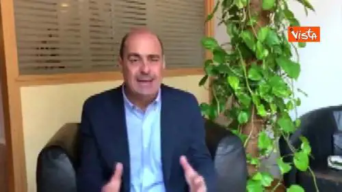 Zingaretti: "Governo litiga e fa selfie, ma non decide"