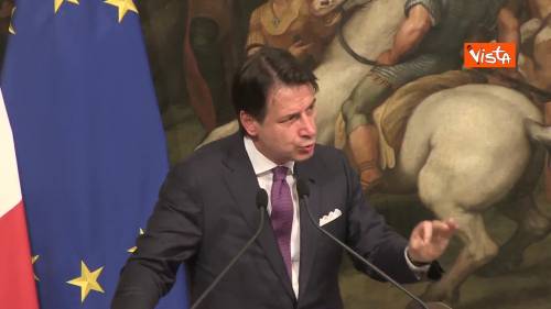 Migranti, Conte a giornalista: "Non le permetto di dire che Governo ha causato morti in mare"