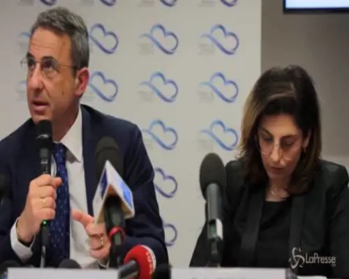 Grandi navi a Venezia, ministro Costa: "Entro giugno pronta la proposta del governo"