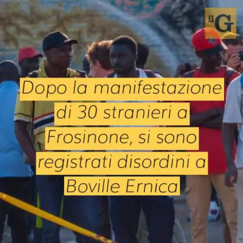 Frosinone, proteste dei richiedenti asilo per riduzione della diaria