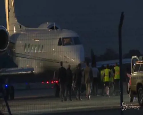 Francia, gli Obama in vacanza ad Avignone