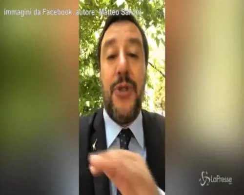 Salvini: "Magari qualcuno nell'Ue ha paura di industria italiana"