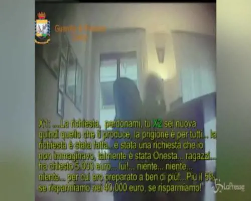 Mazzette all'Agenzia delle Entrate di Como, 5 arresti