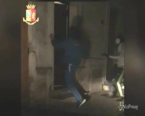 Pensionato morto a Manduria, arrestati 8 minorenni