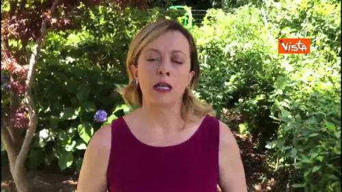 Meloni: “Attivare blocco navale europeo e demolire la Sea Watch”