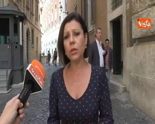 De Micheli (Pd): "Salvini e Di Maio scappano da Cdm, non hanno coraggio di ammettere fallimenti"