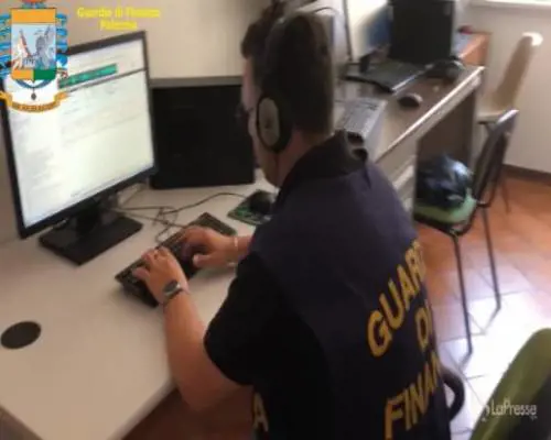 Immigrazione clandestina, sette arresti a Palermo