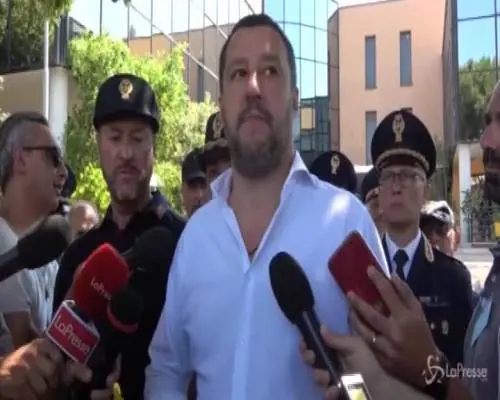 Ue, Salvini: "Continuano a spartirsi le poltrone"