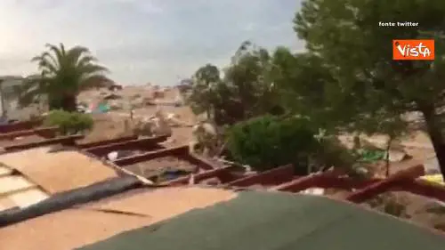 La spiaggia di Numana devastata dal maltempo 