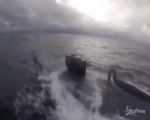 Guardia costiera Usa all'assalto di un sottomarino di trafficanti