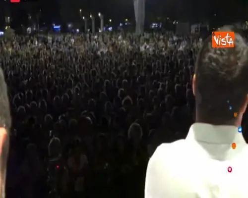 Governo, Salvini: “Se non lavoro bene mollo poltrona e torno a chiedere voto agli Italiani” 