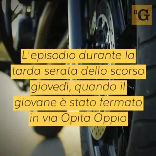 18enne colpisce col casco un carabiniere durante un controllo
